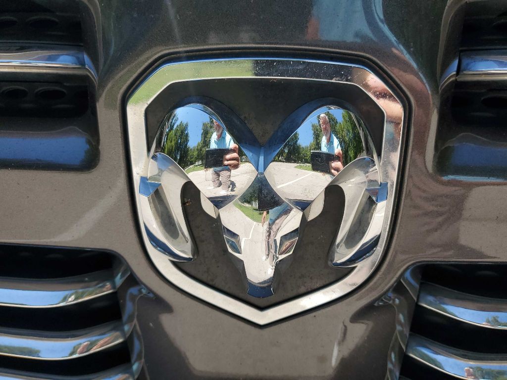 2014 RAM 1500 Image 11
