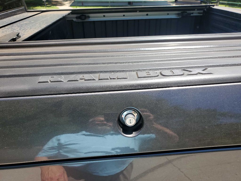 2014 RAM 1500 Image 18