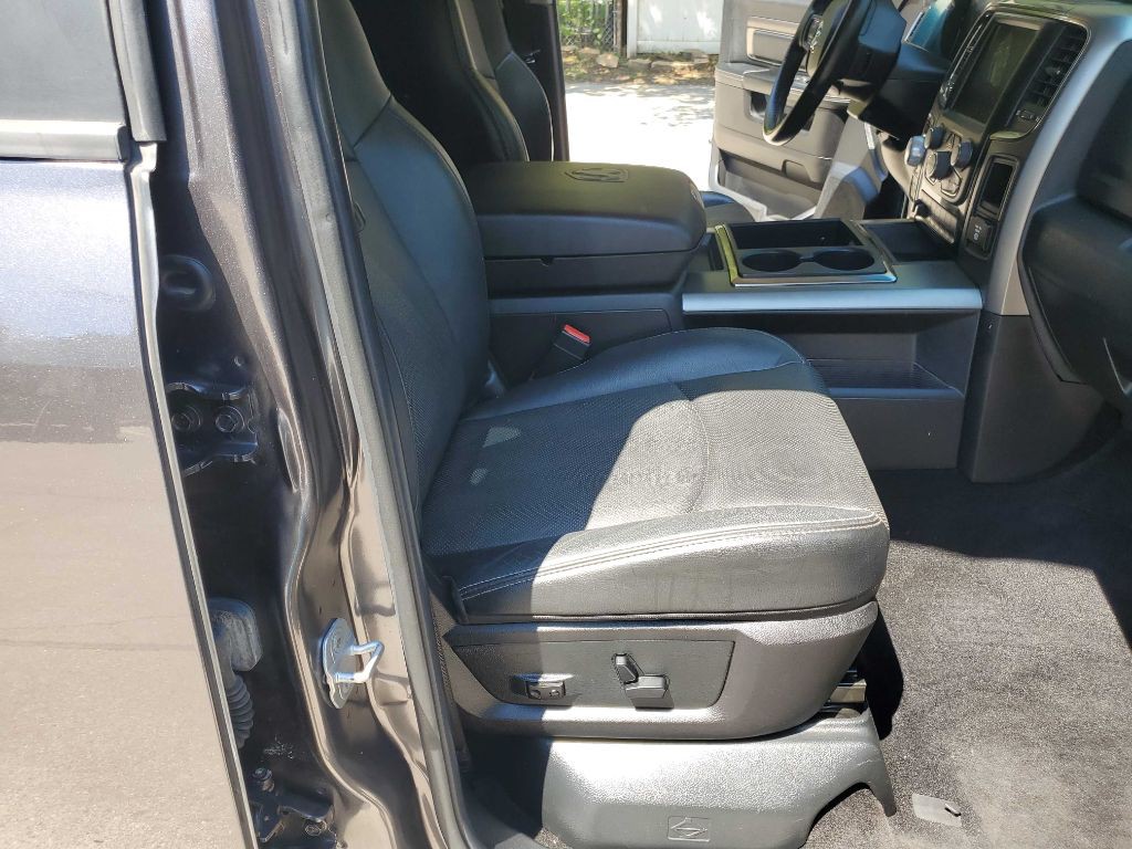 2014 RAM 1500 Image 36