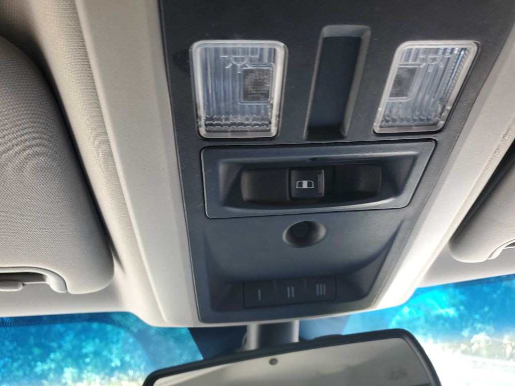 2014 RAM 1500 Image 44