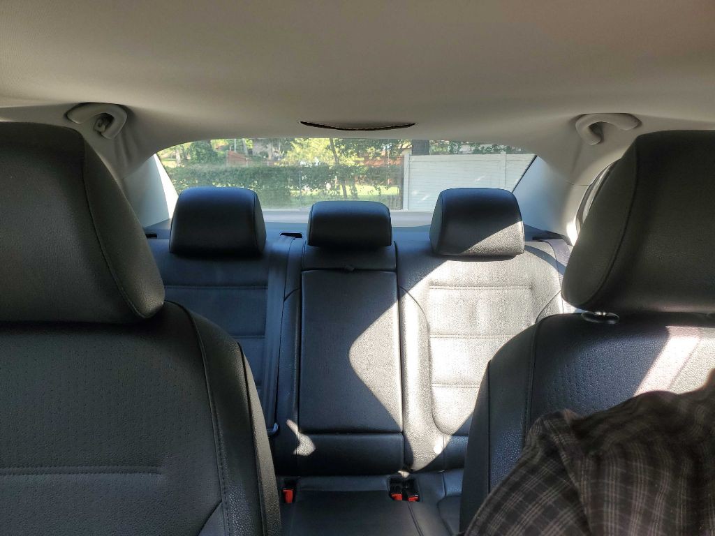 2012 Volkswagen Jetta Image 32
