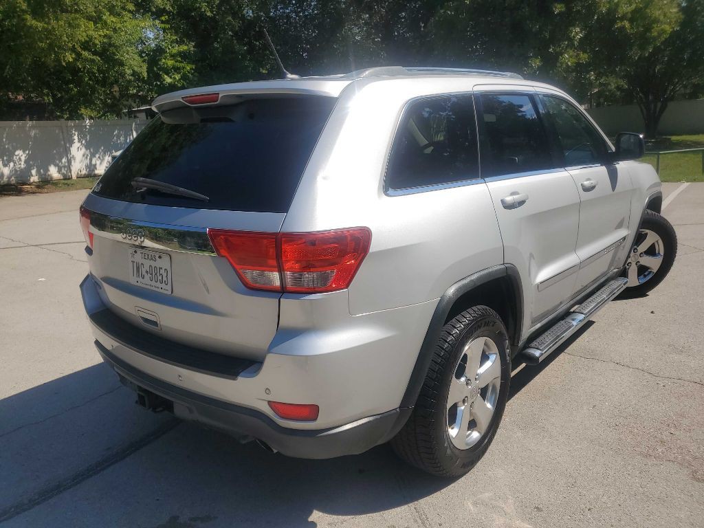 2012 Jeep Grand Cherokee Image 6