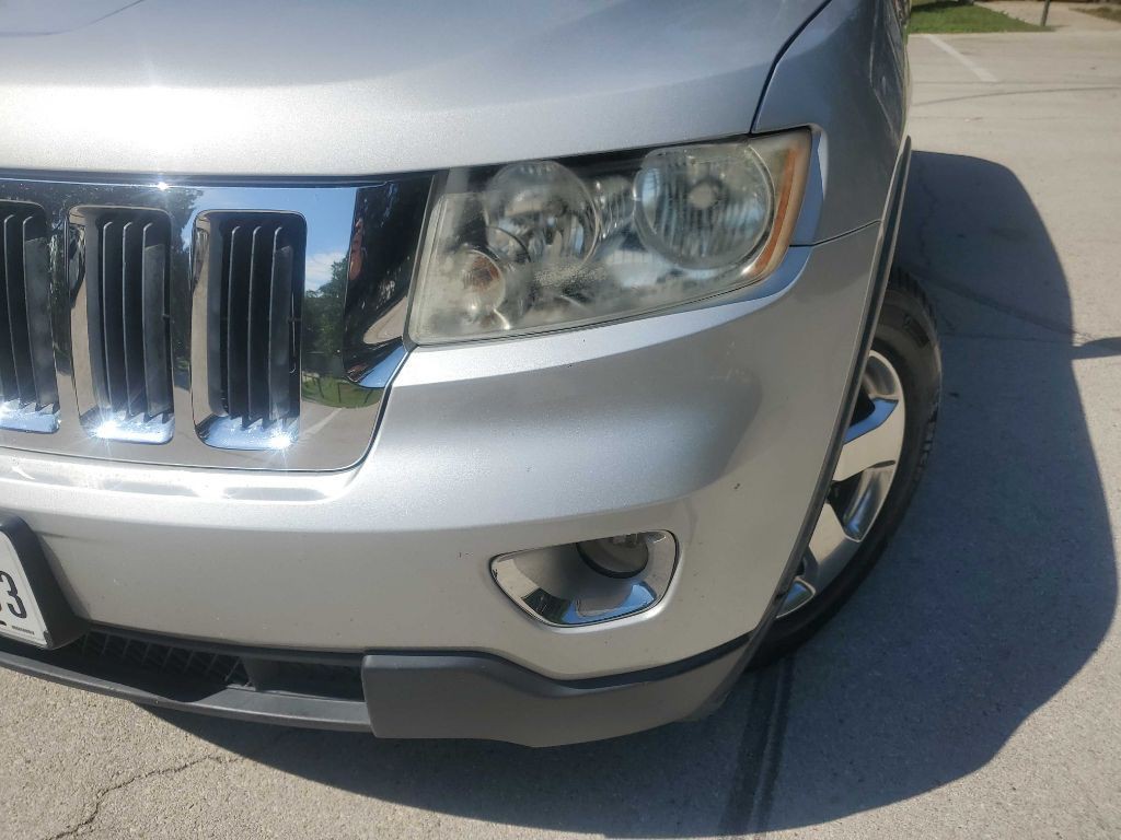 2012 Jeep Grand Cherokee Image 12