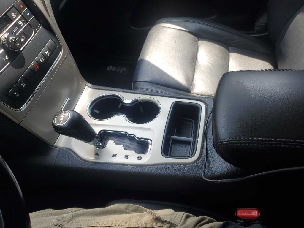 2012 Jeep Grand Cherokee Image 35