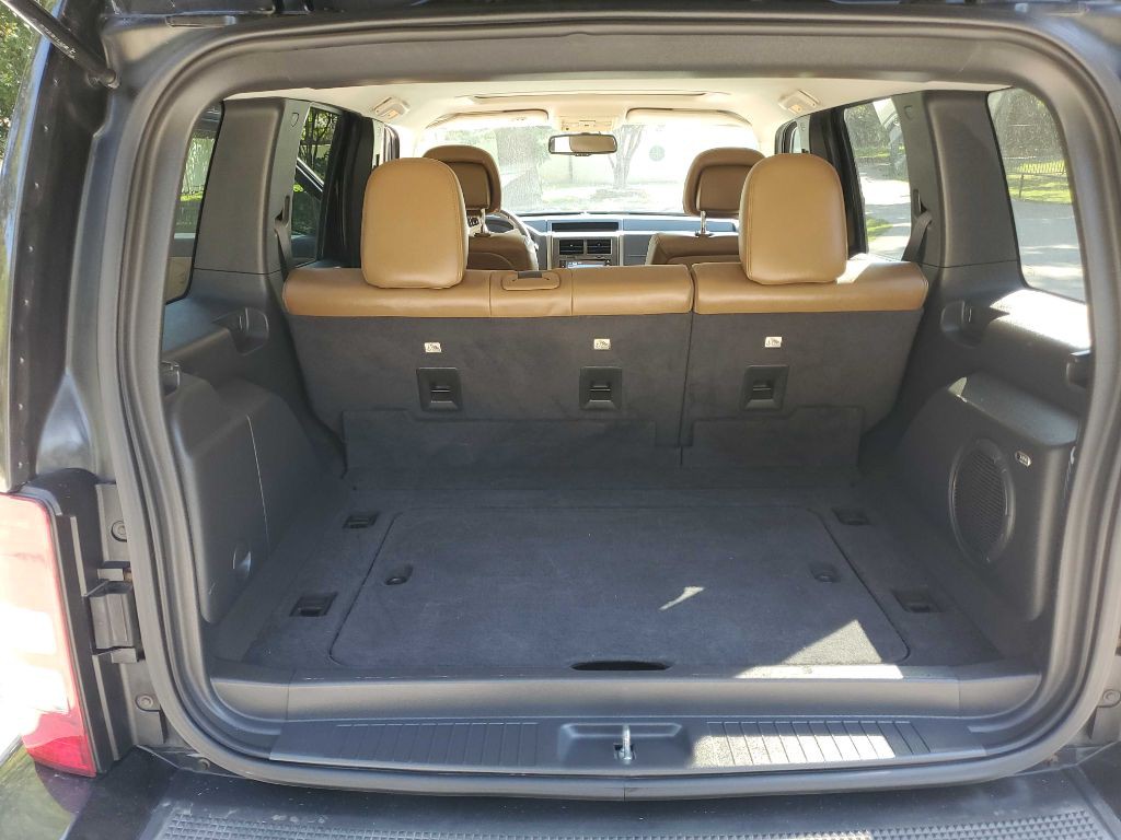 2012 Jeep Liberty Image 23