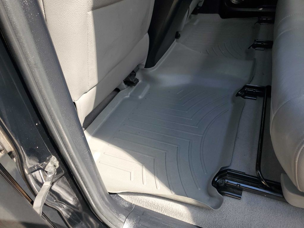 2011 Toyota Tundra Image 28