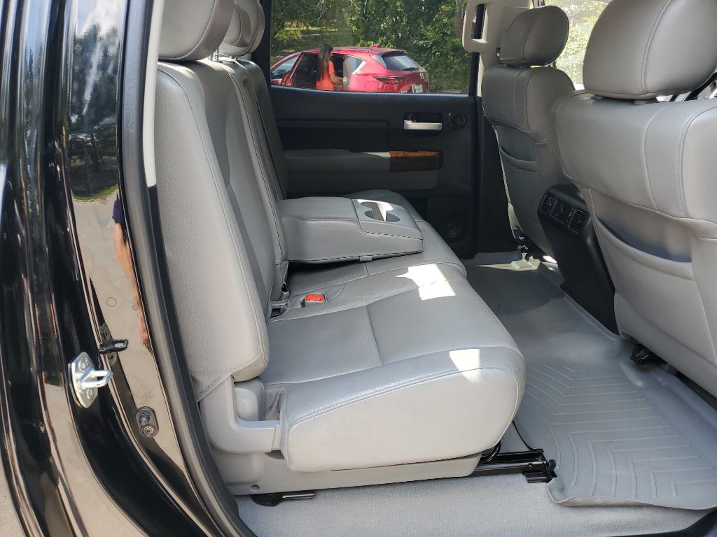 2011 Toyota Tundra Image 33
