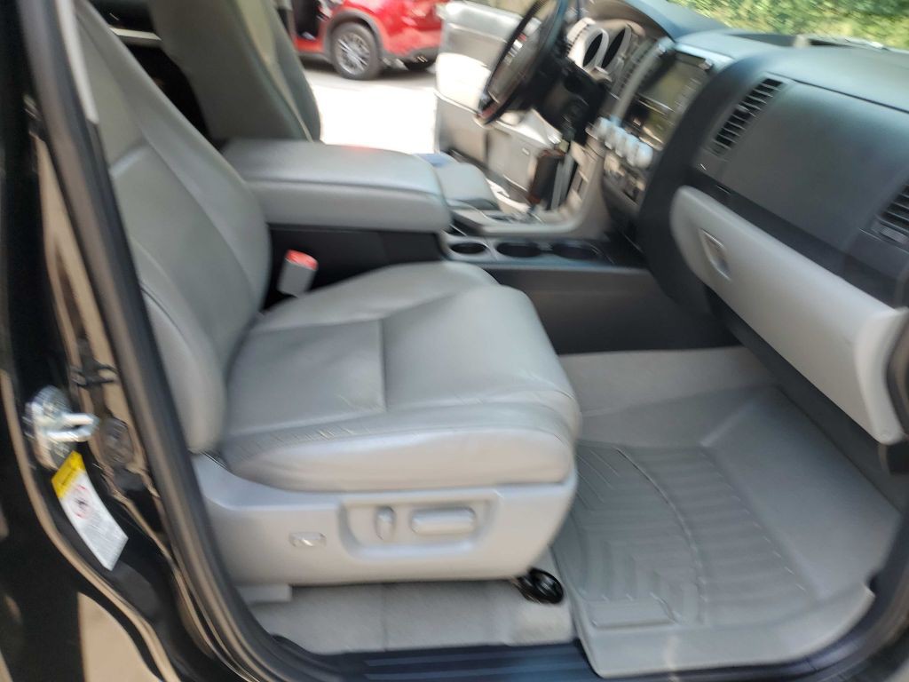 2011 Toyota Tundra Image 36