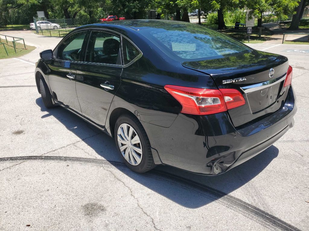2019 Nissan Sentra Image 3