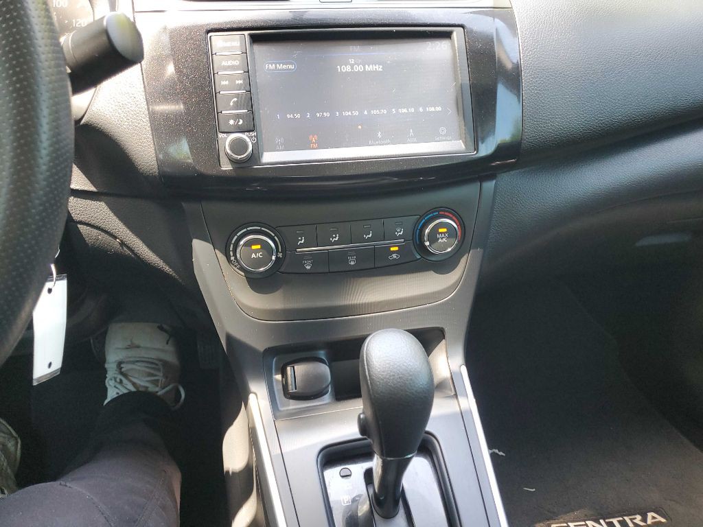 2019 Nissan Sentra Image 30