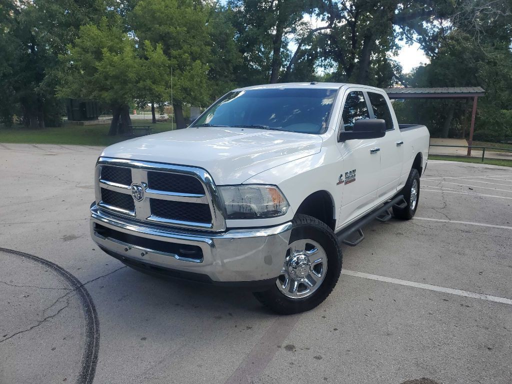 2015 RAM 2500 Image 2