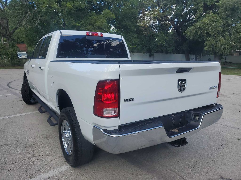 2015 RAM 2500 Image 4