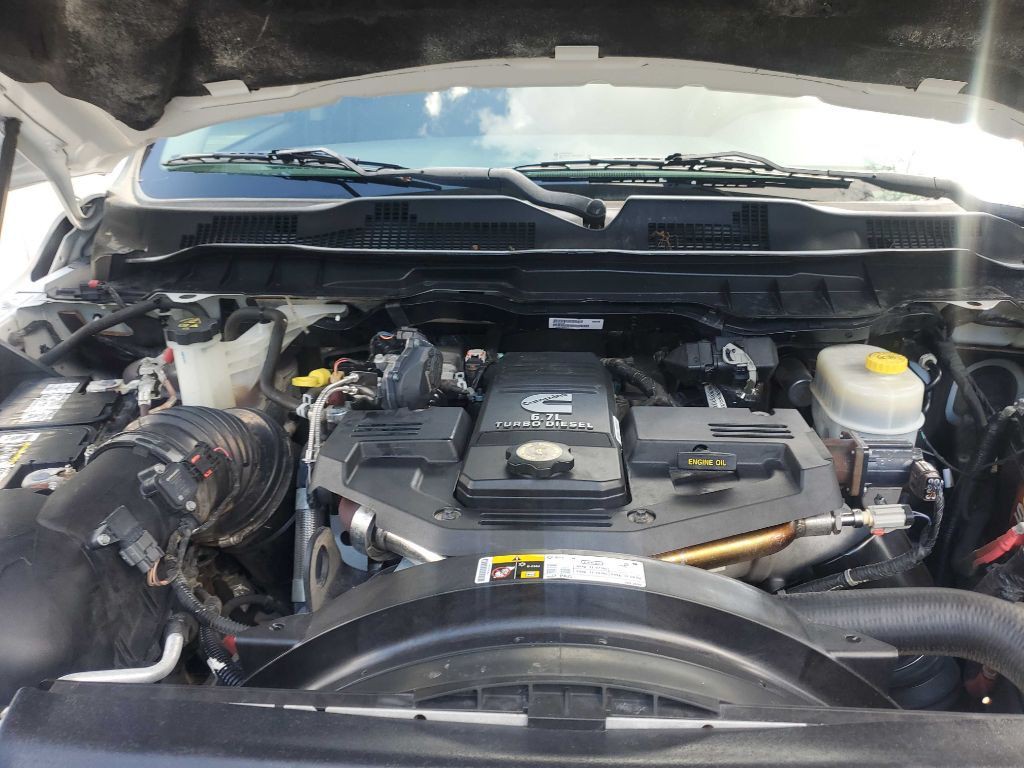 2015 RAM 2500 Image 11