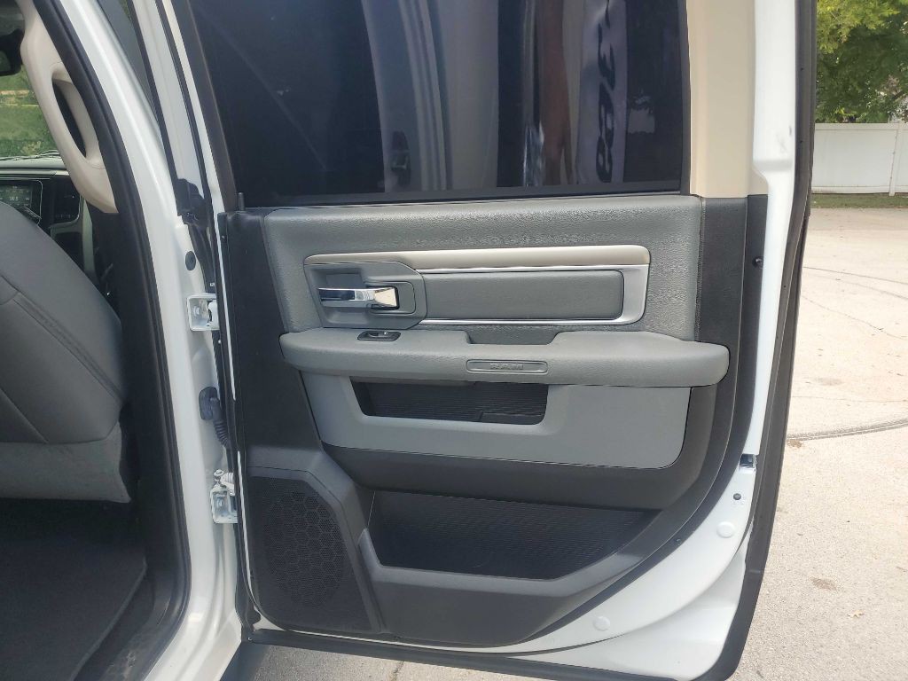 2015 RAM 2500 Image 26