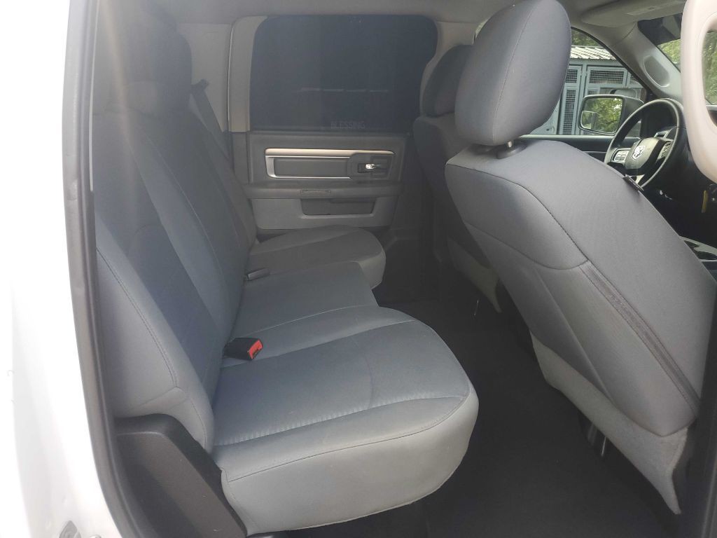 2015 RAM 2500 Image 27