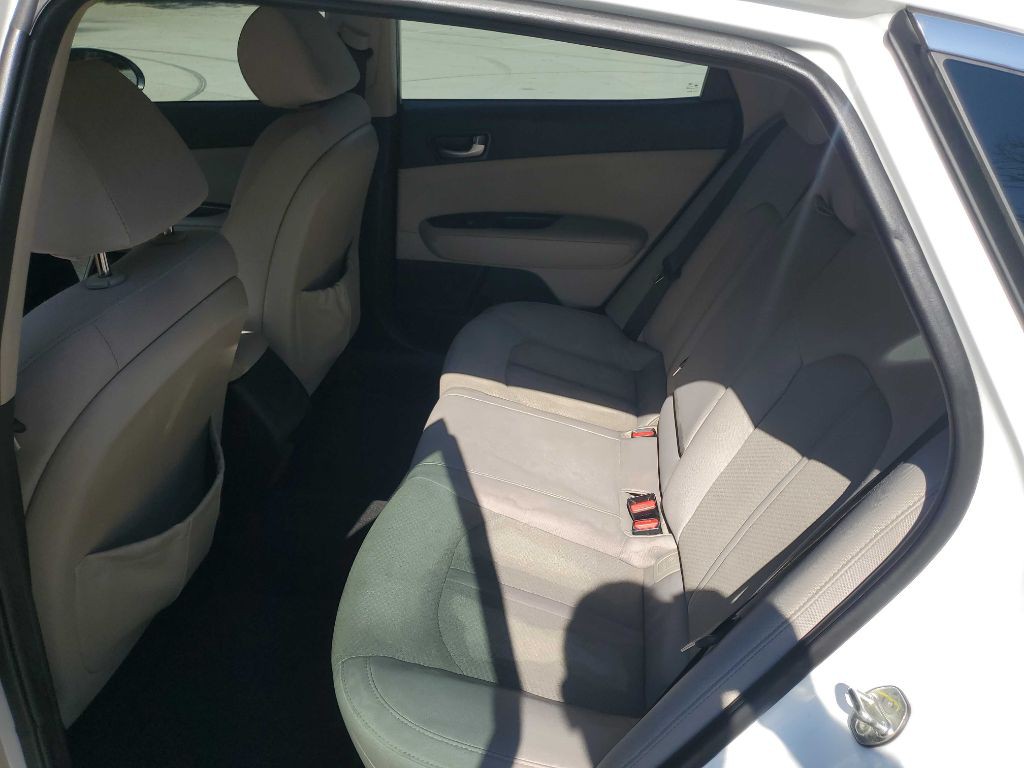 2018 Kia Optima Image 20
