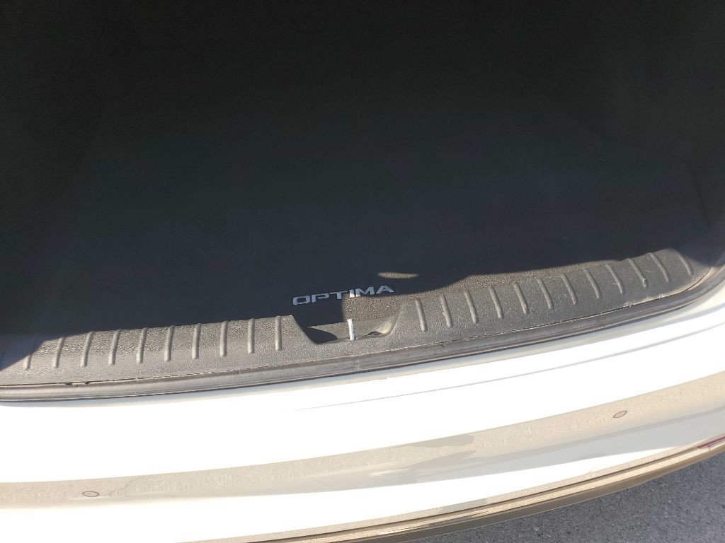 2018 Kia Optima Image 22