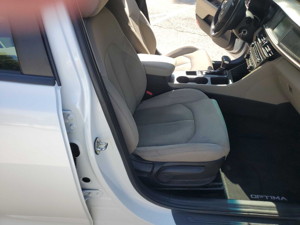 2018 Kia Optima Image 28
