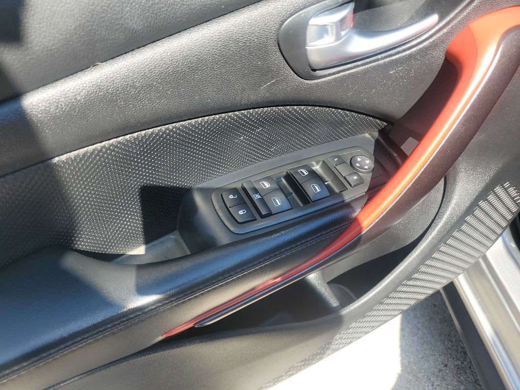 2015 Dodge Dart Image 18