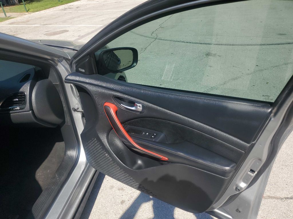 2015 Dodge Dart Image 28