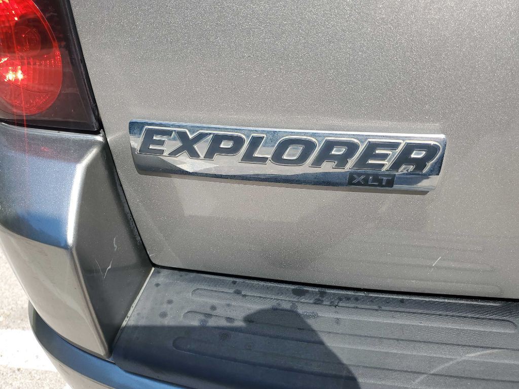 2008 Ford Explorer Image 17