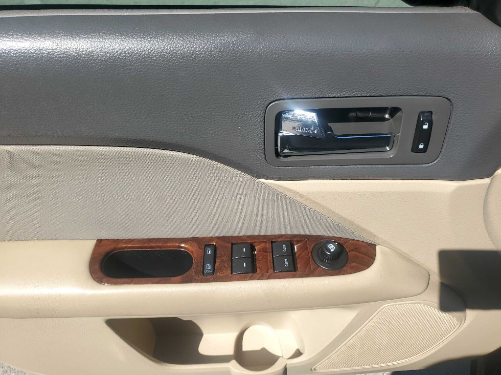 2012 Ford Fusion Image 17
