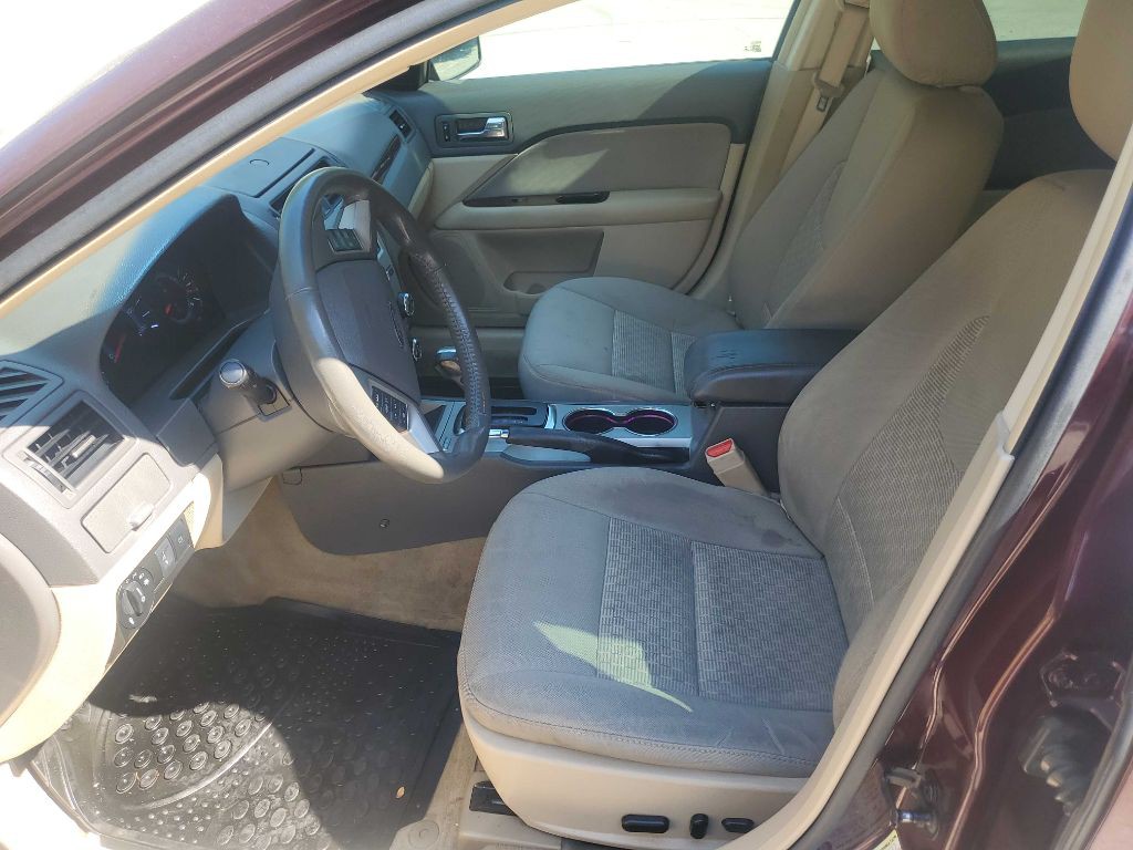 2012 Ford Fusion Image 19