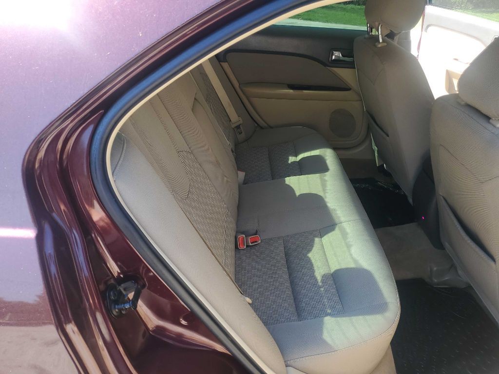2012 Ford Fusion Image 25