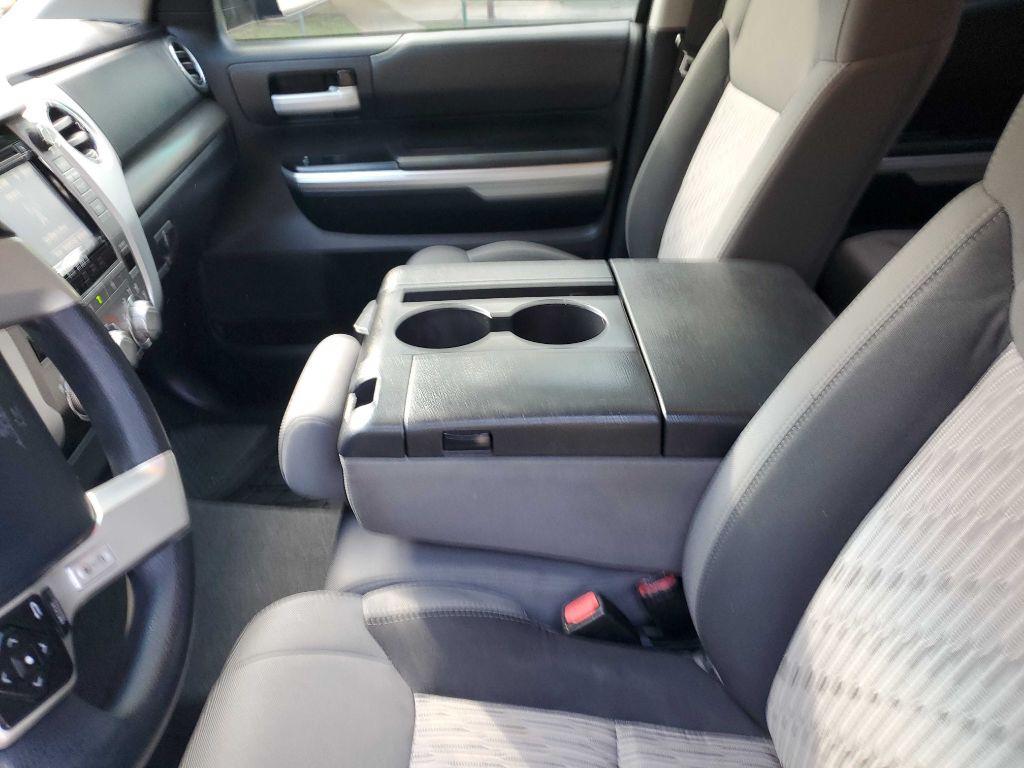 2014 Toyota Tundra Image 24