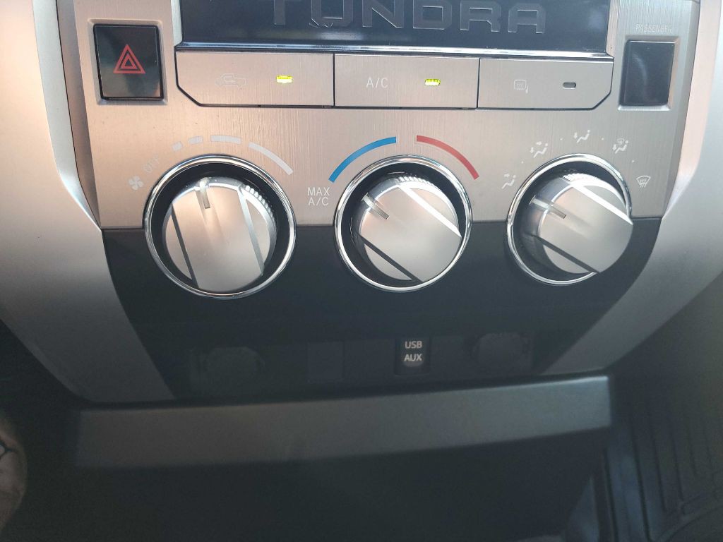 2014 Toyota Tundra Image 39
