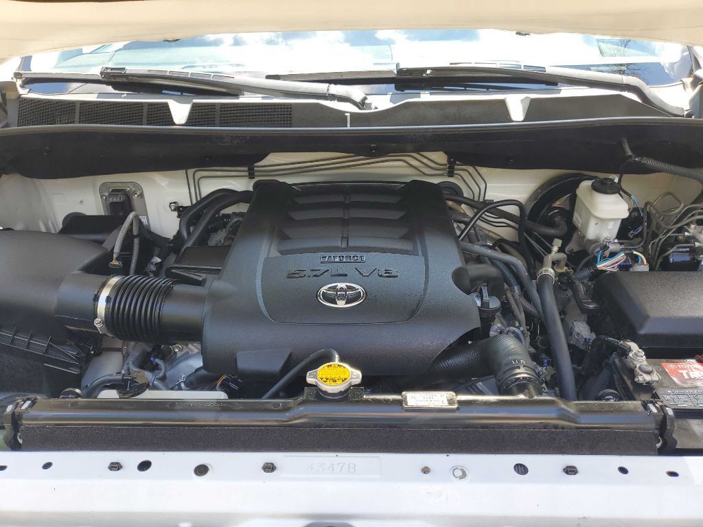 2016 Toyota Tundra Image 11