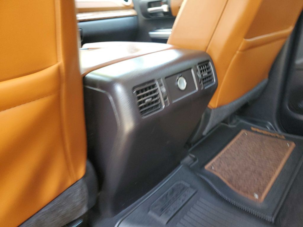 2016 Toyota Tundra Image 26