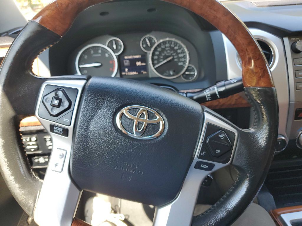 2016 Toyota Tundra Image 37