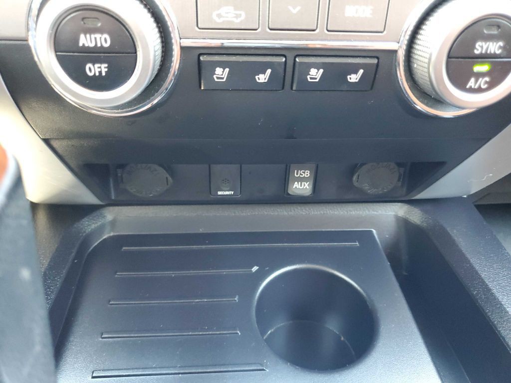 2016 Toyota Tundra Image 43