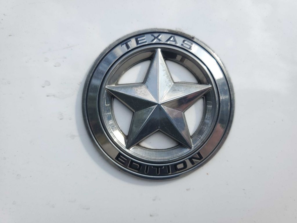 2012 Toyota Tundra Image 18