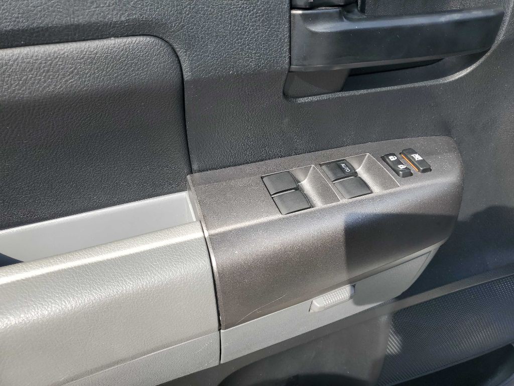 2012 Toyota Tundra Image 23