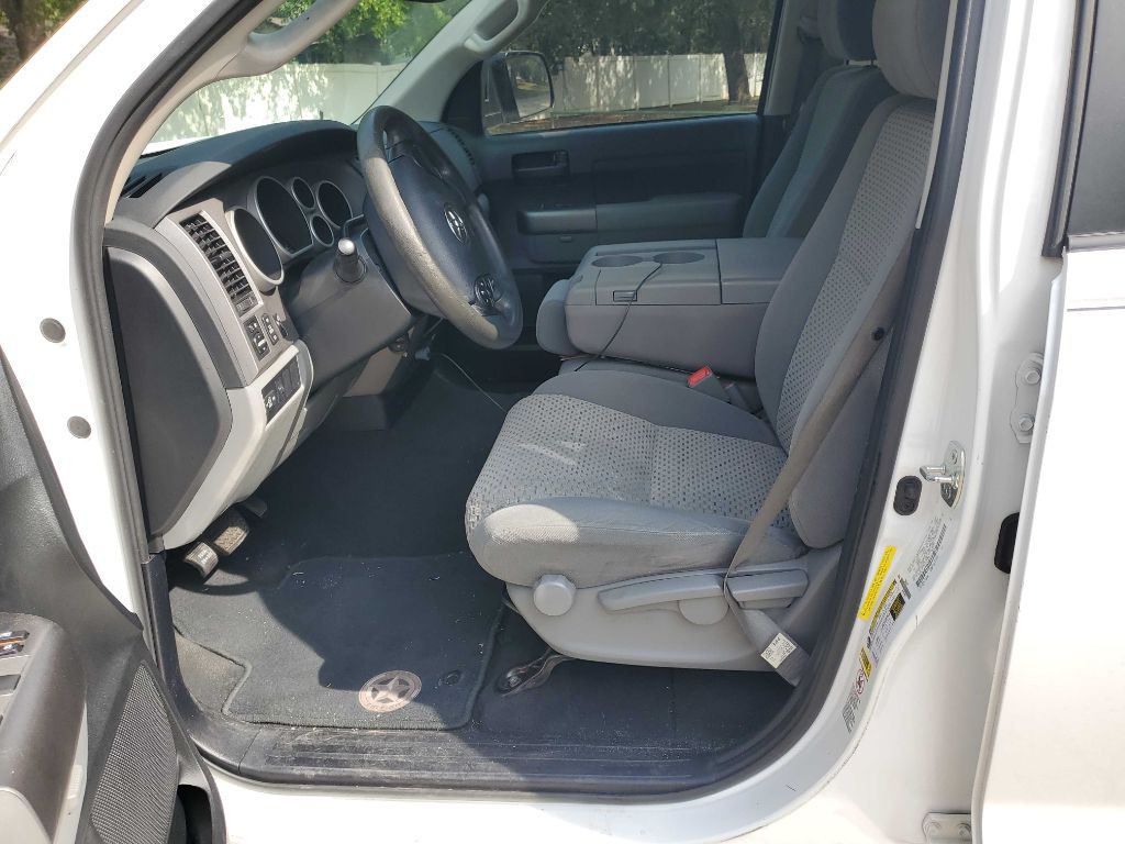 2012 Toyota Tundra Image 25