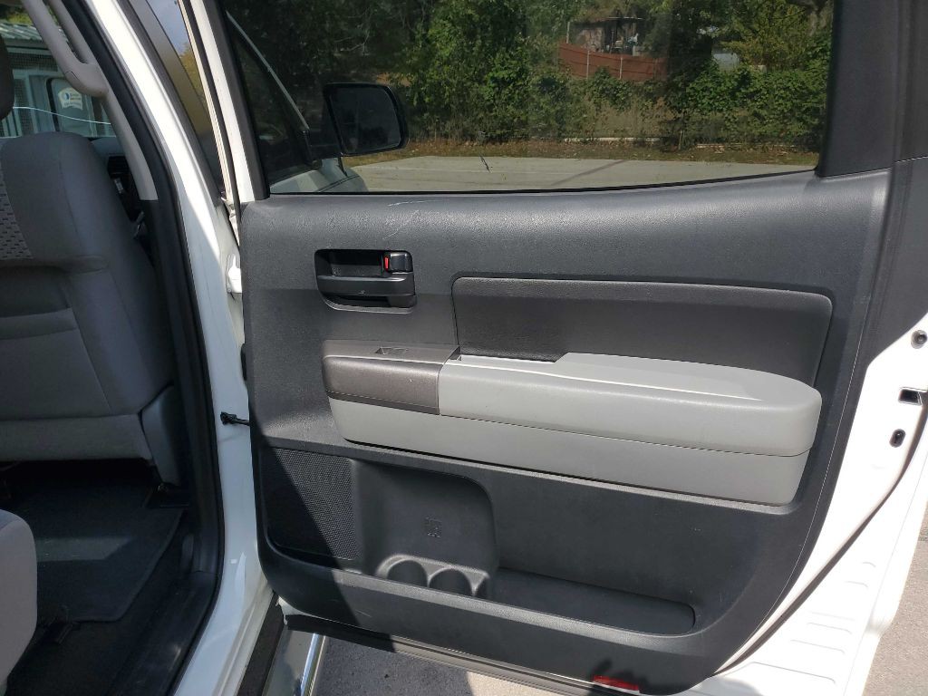 2012 Toyota Tundra Image 31