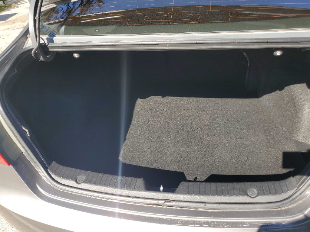 2011 Hyundai Sonata Image 18