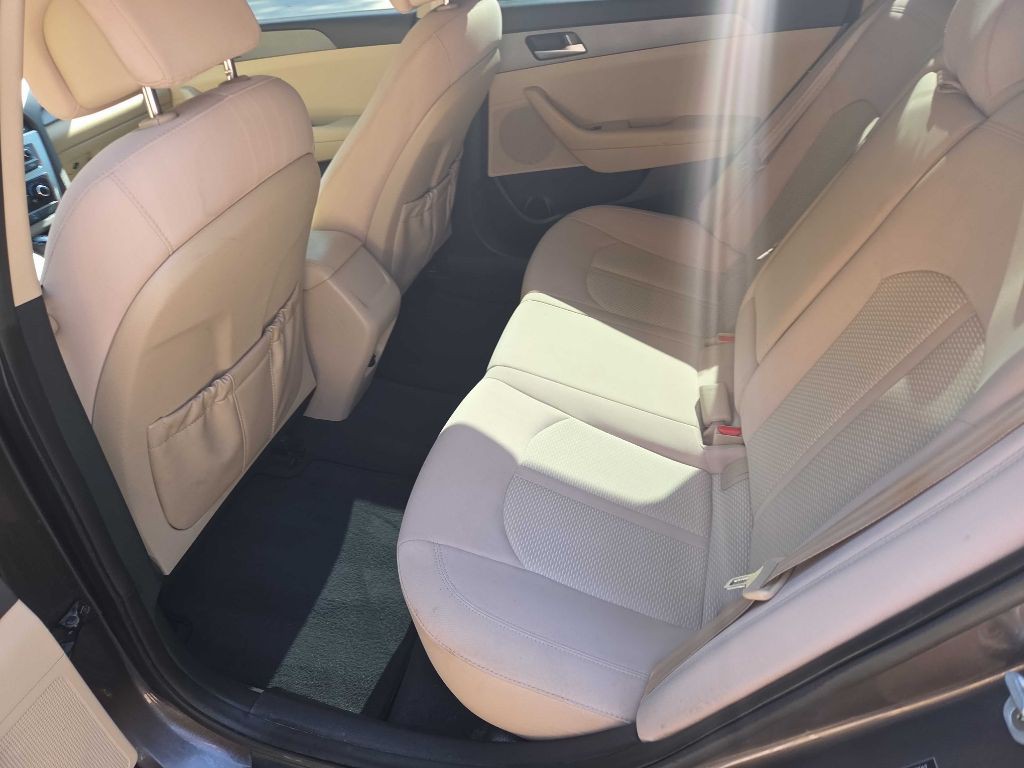 2011 Hyundai Sonata Image 48