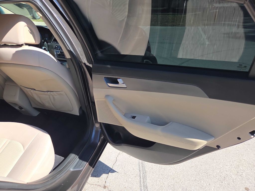 2011 Hyundai Sonata Image 52