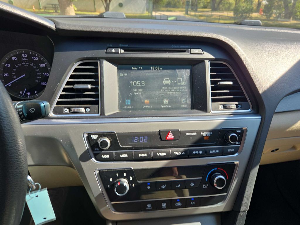 2011 Hyundai Sonata Image 58