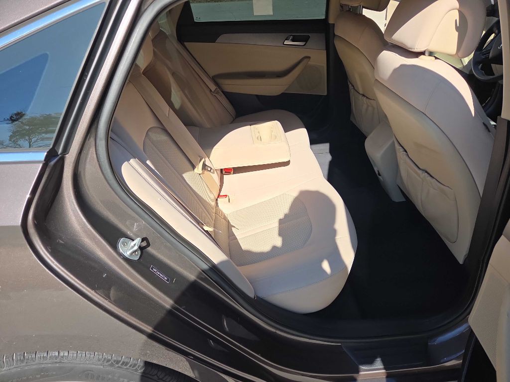 2011 Hyundai Sonata Image 53
