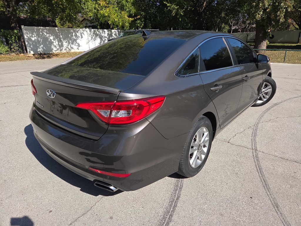 2016 Hyundai Sonata Image 6