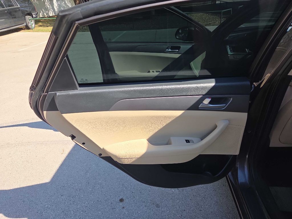 2016 Hyundai Sonata Image 15