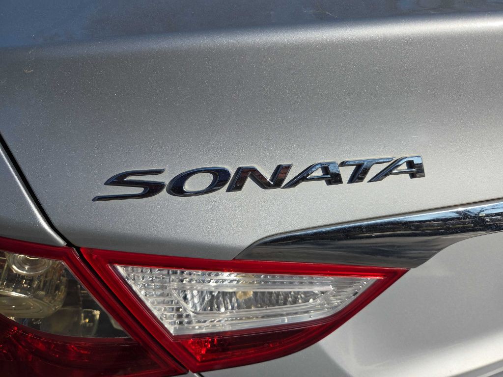 2016 Hyundai Sonata Image 47