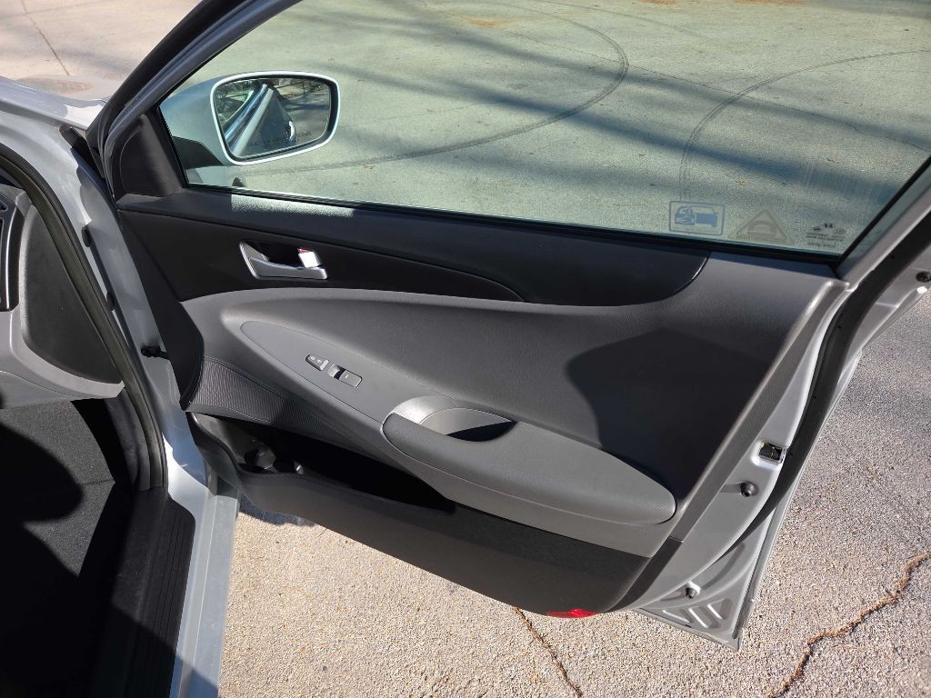 2016 Hyundai Sonata Image 56