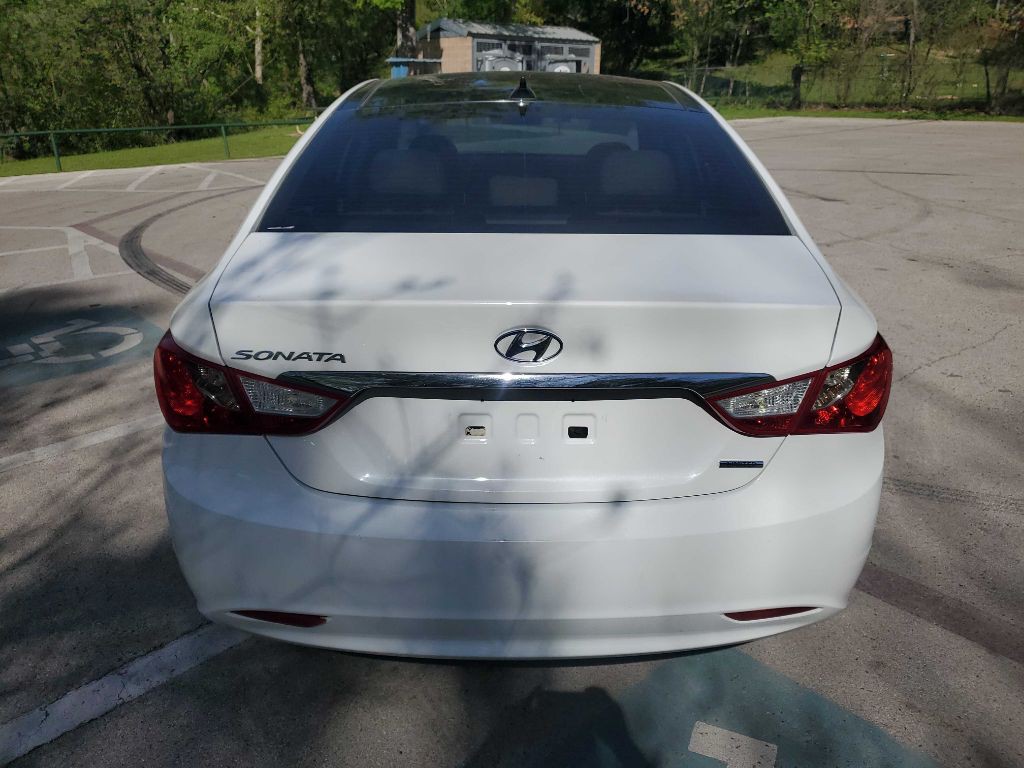 2012 Hyundai Sonata Image 4