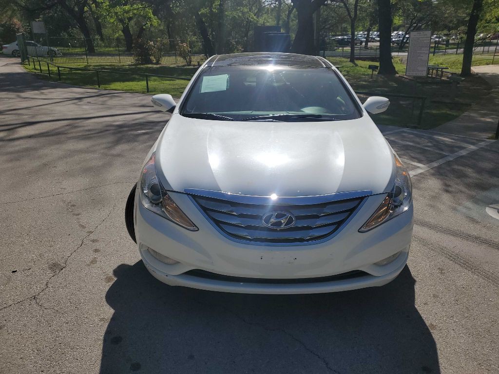 2012 Hyundai Sonata Image 8