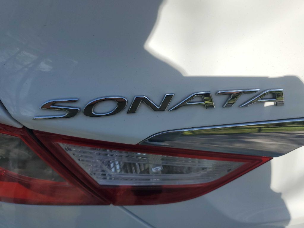 2012 Hyundai Sonata Image 13